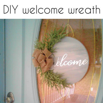 diy year round welcome wreath